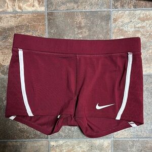 Nike Women's Tempo Boy Shorts Cardinal